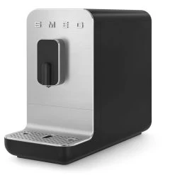 SMEG Basic Volautomatische Espressomachine Mat Zwart